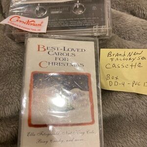 Best Love Carols 
Christmas Cassette Tape